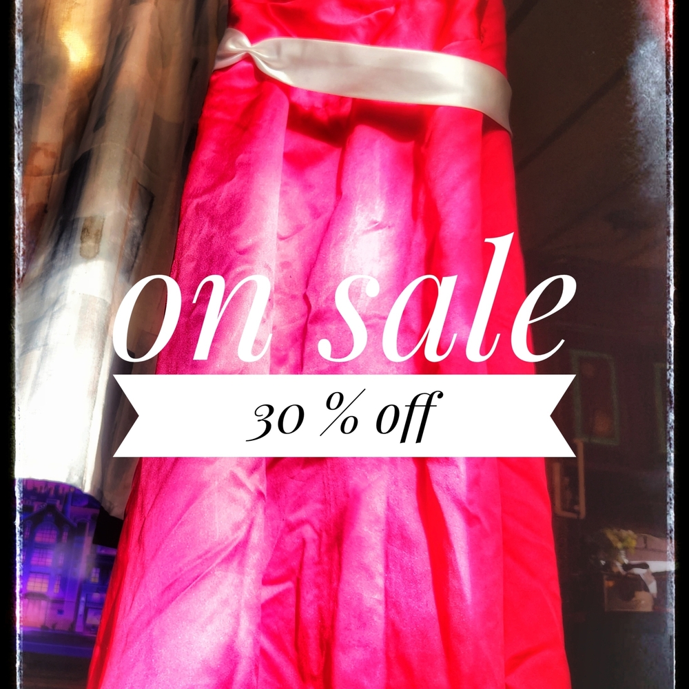 Elegant Pink Strapless Dress with White Sash
